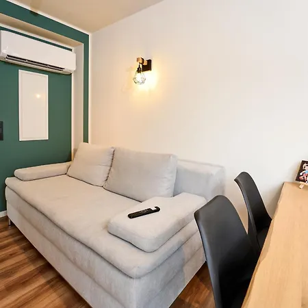 Luxuscontainer Am Nuerburgring #3